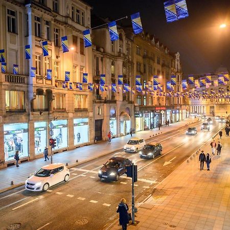 Megapolis Main Street Suites Sarajevo Luaran gambar